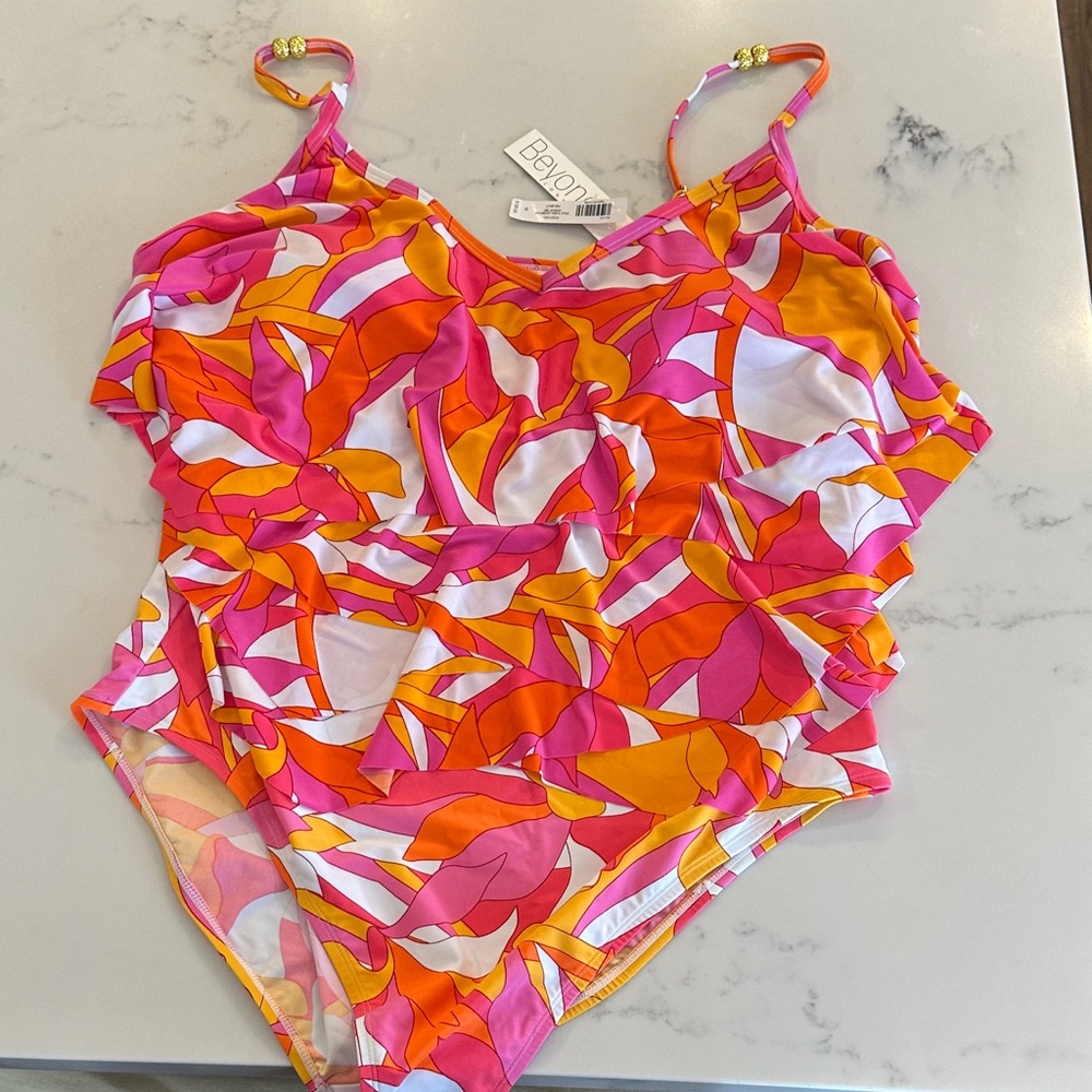 Soma Woman’s One Piece - Pink and Orange Floral